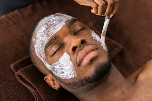 Soin de visage pour peau noire Vincennes